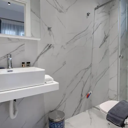 Moments A2 Walking Distance To The Beach! Apartamento