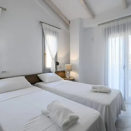 Moments A2 Walking Distance To The Beach! * Nikiana